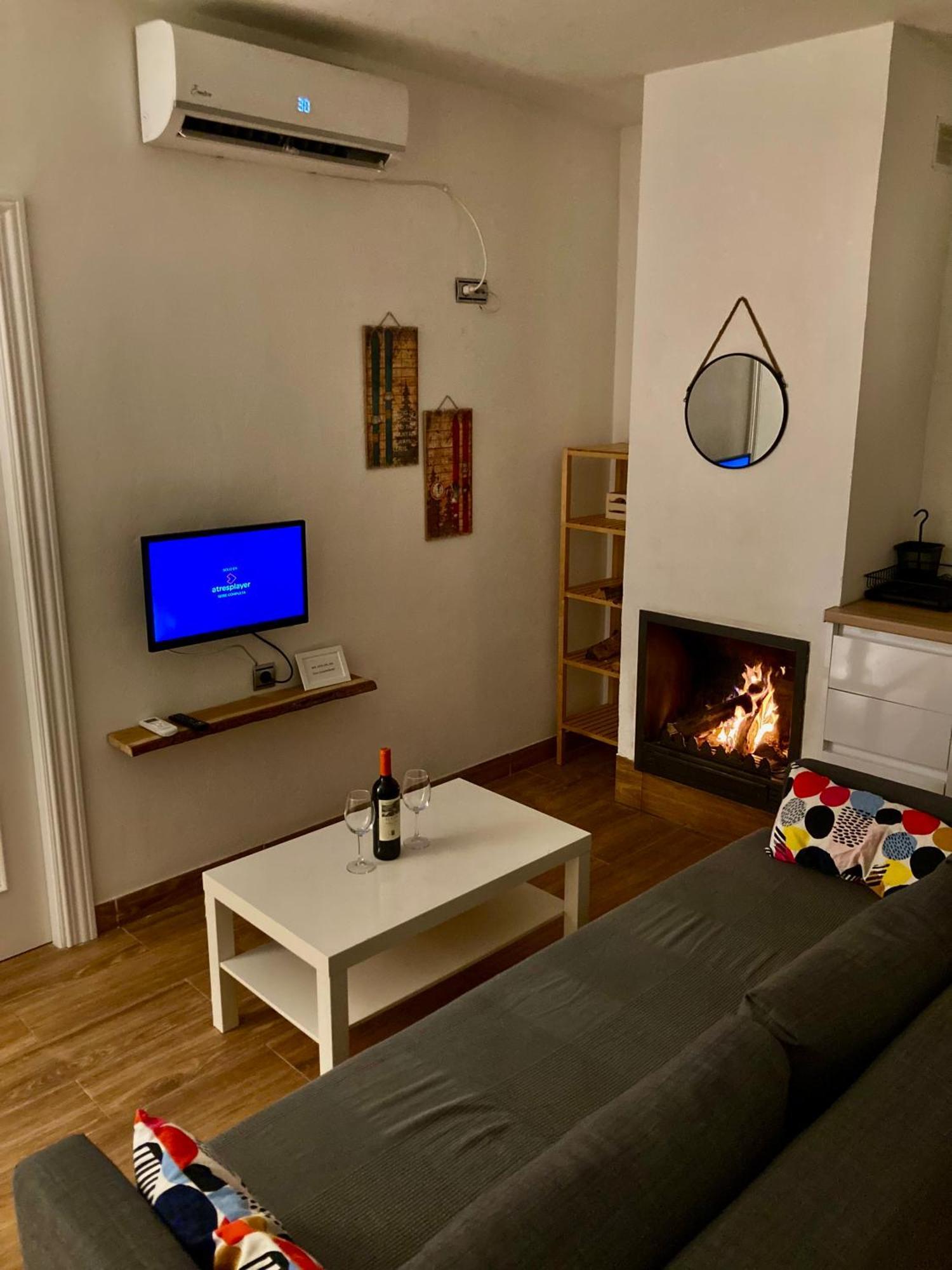Apartamento Del Rio Пинос-Хениль Экстерьер фото